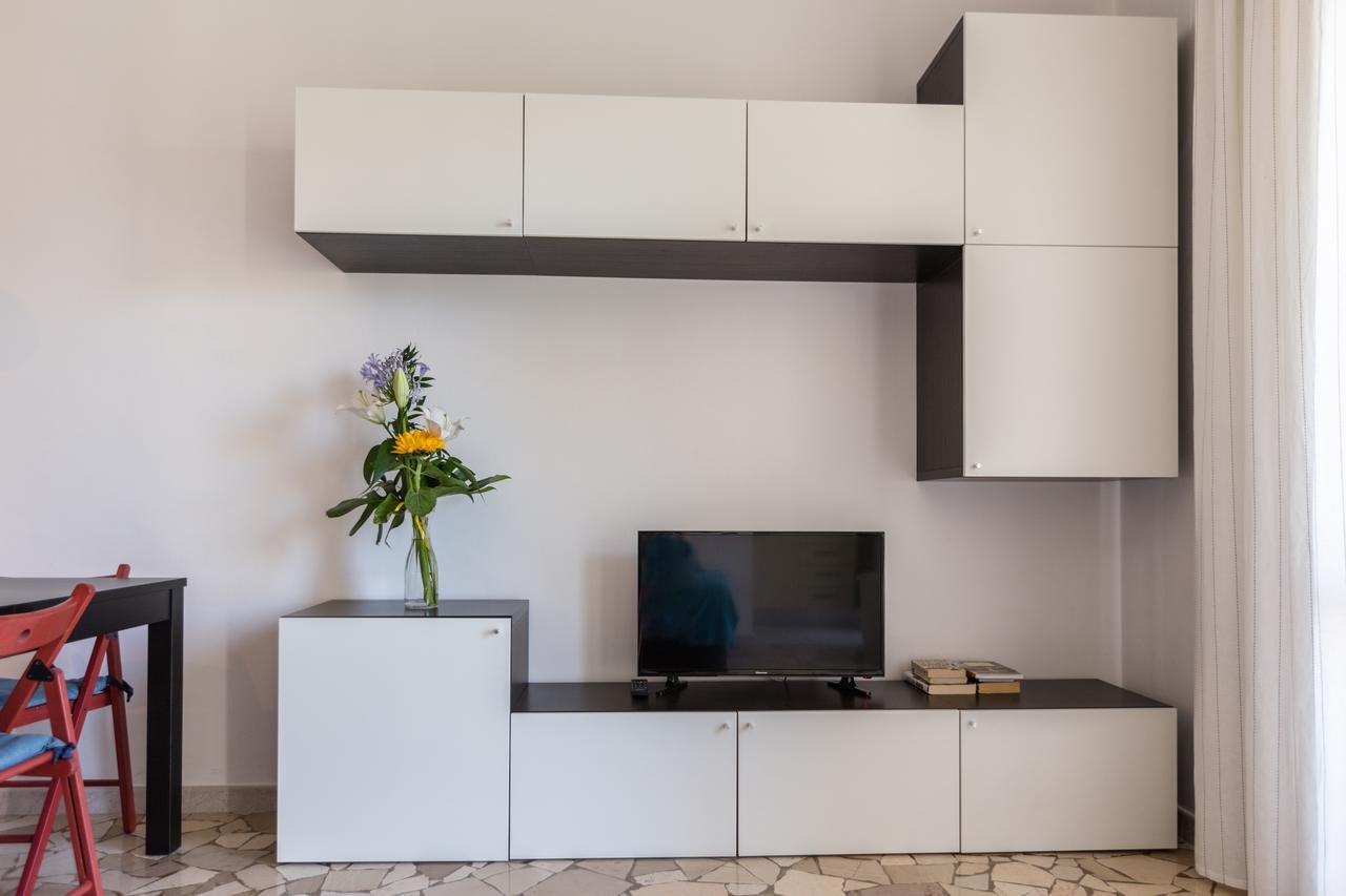 Linate Airport Apartment Milan Exterior photo